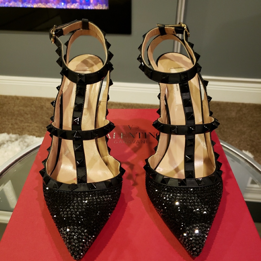 Valentino Rockstud Slingback Pumps